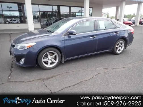 2015 Toyota Avalon Limited FWD photo