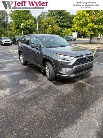 2023 Toyota RAV4 LE AWD photo