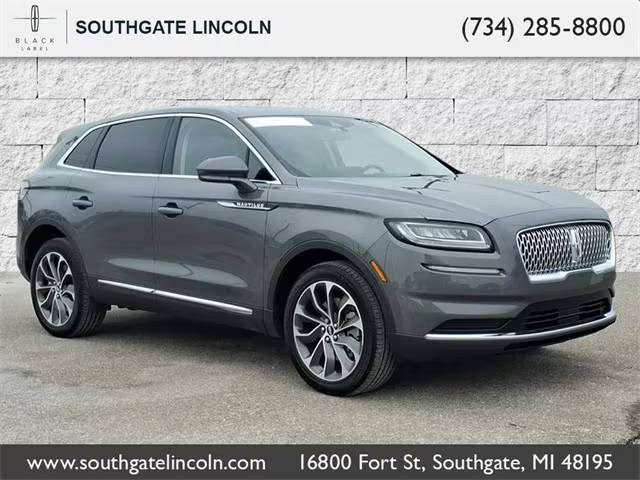 2023 Lincoln Nautilus Reserve AWD photo