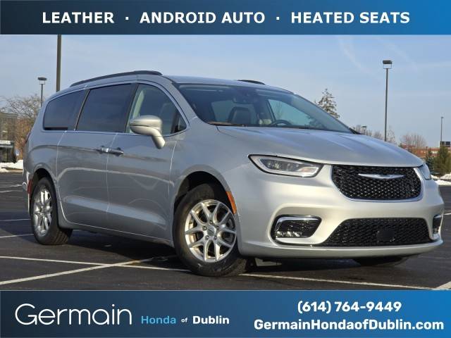 2022 Chrysler Pacifica Minivan Touring L FWD photo
