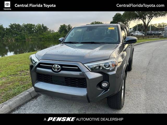 2023 Toyota 4Runner SR5 RWD photo