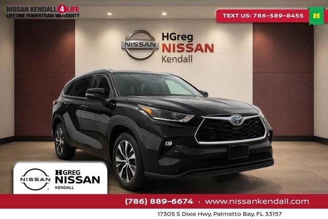 2023 Toyota Highlander Hybrid XLE FWD photo