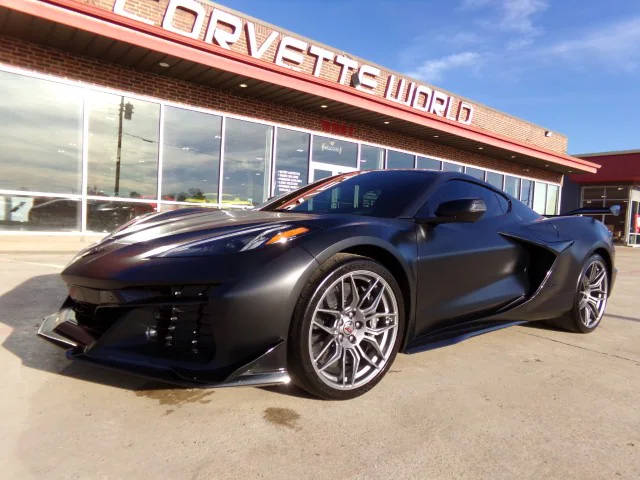 2023 Chevrolet Corvette Z06 3LZ RWD photo