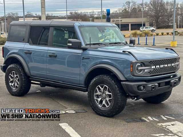 2023 Ford Bronco 4 Door Badlands 4WD photo