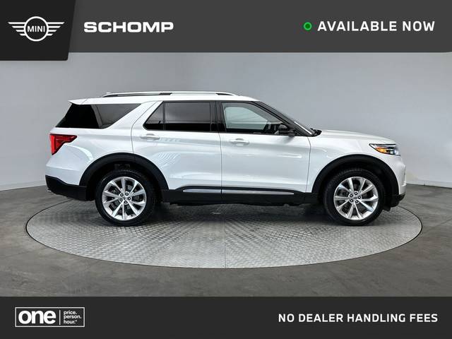 2023 Ford Explorer Platinum 4WD photo