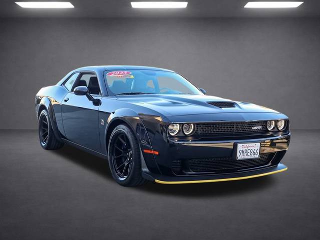 2023 Dodge Challenger R/T Scat Pack Widebody RWD photo