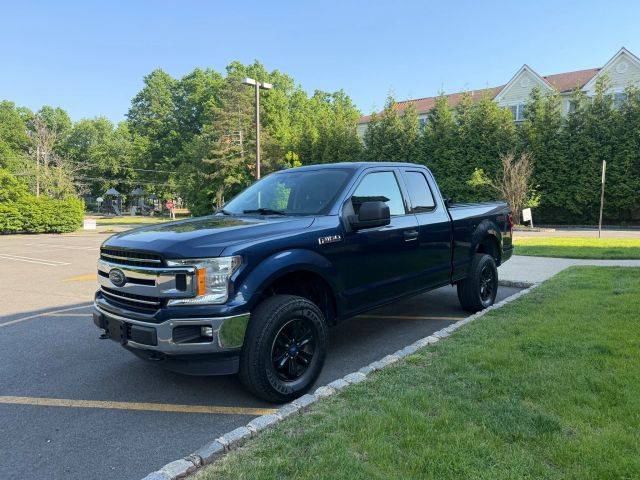 2020 Ford F-150 XLT 4WD photo