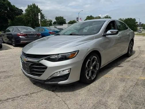 2021 Chevrolet Malibu LT FWD photo