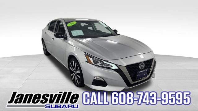 2022 Nissan Altima 2.5 SR FWD photo
