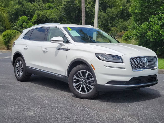 2023 Lincoln Nautilus Standard AWD photo