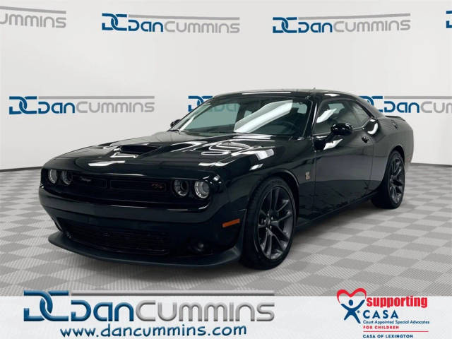2023 Dodge Challenger R/T Scat Pack RWD photo
