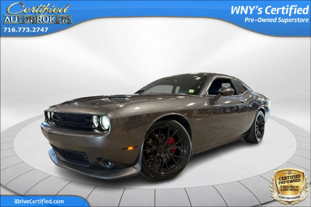 2015 Dodge Challenger R/T Plus RWD photo