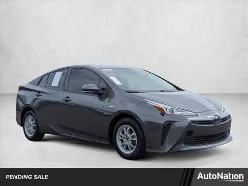 2022 Toyota Prius L Eco FWD photo