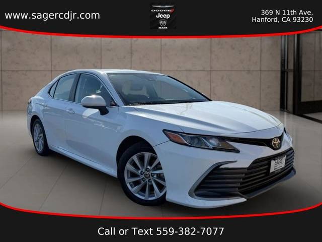 2022 Toyota Camry LE FWD photo