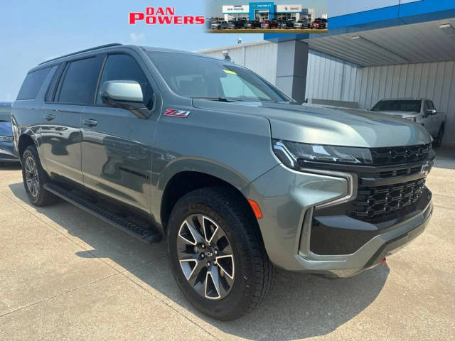 2023 Chevrolet Suburban Z71 4WD photo