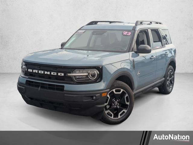 2023 Ford Bronco Sport Outer Banks 4WD photo