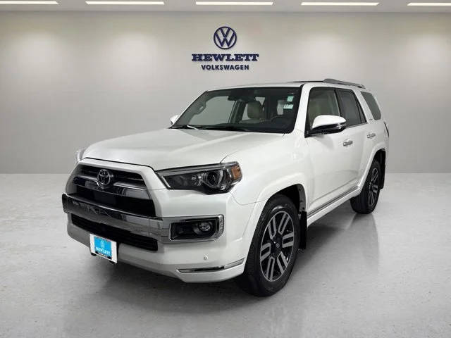 2023 Toyota 4Runner Limited RWD photo