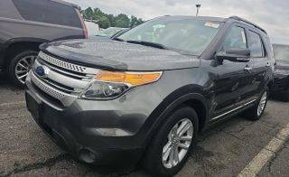 2015 Ford Explorer XLT 4WD photo