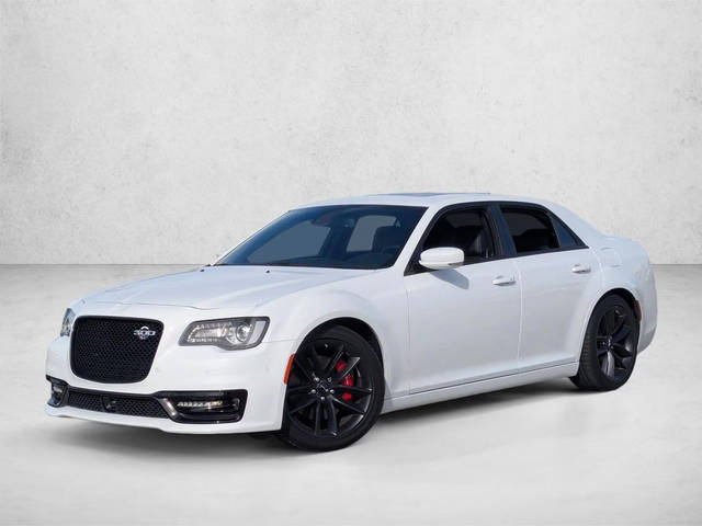 2023 Chrysler 300 300C RWD photo
