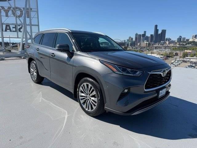 2023 Toyota Highlander Platinum AWD photo