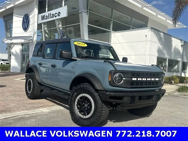 2023 Ford Bronco 4 Door Base 4WD photo