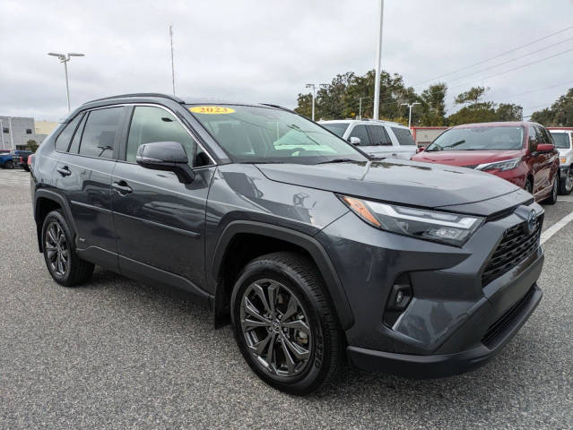 2023 Toyota RAV4 Hybrid XLE Premium AWD photo