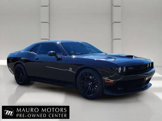 2023 Dodge Challenger R/T Scat Pack RWD photo