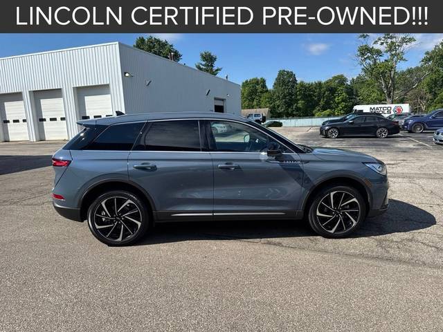 2023 Lincoln Corsair Reserve AWD photo
