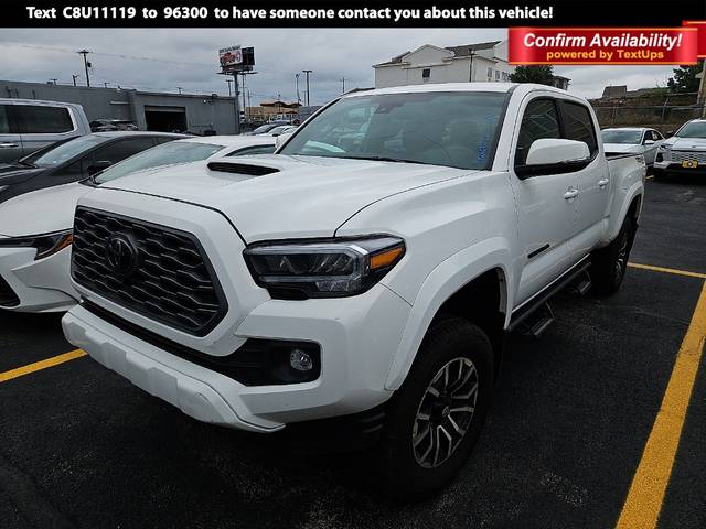 2023 Toyota Tacoma SR5 4WD photo
