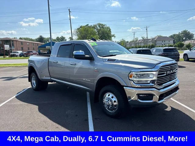 2022 Ram 3500 Laramie 4WD photo