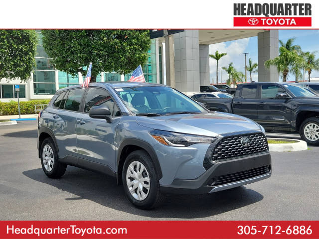 2023 Toyota Corolla Cross L FWD photo