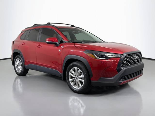 2023 Toyota Corolla Cross LE AWD photo