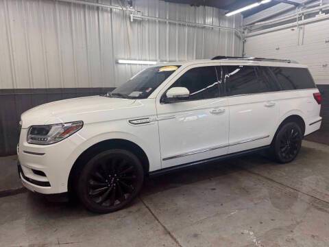 2020 Lincoln Navigator L Reserve 4WD photo