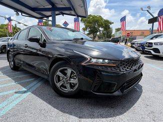 2022 Kia K5 LXS FWD photo