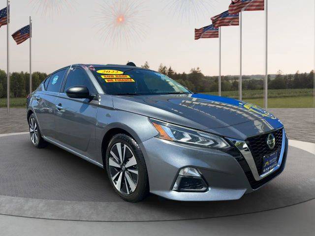 2022 Nissan Altima 2.5 SV FWD photo