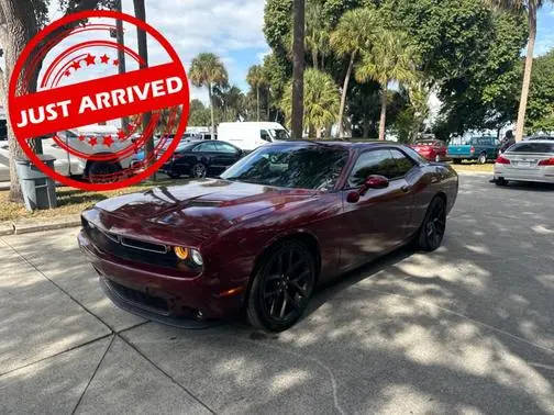 2022 Dodge Challenger GT RWD photo