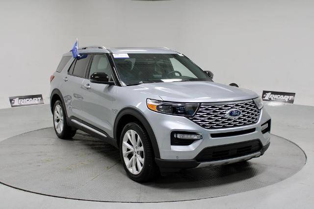 2023 Ford Explorer Platinum 4WD photo