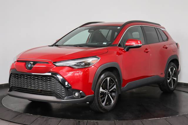 2023 Toyota Corolla Cross Hybrid XSE AWD photo