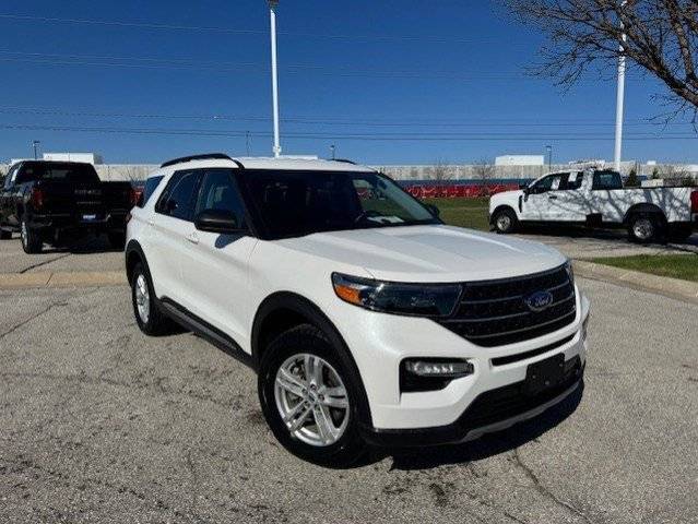 2023 Ford Explorer XLT 4WD photo