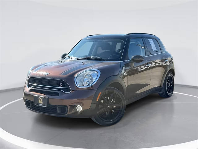 2015 MINI Countryman S FWD photo
