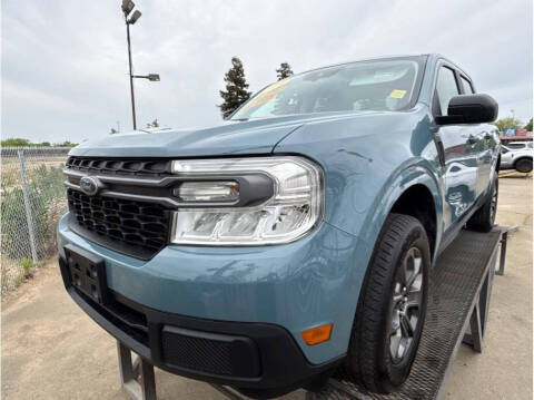 2023 Ford Maverick XLT FWD photo
