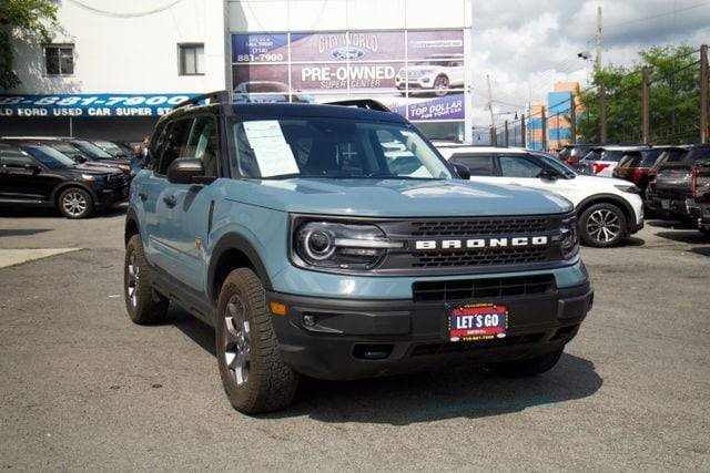 2023 Ford Bronco Sport Badlands 4WD photo