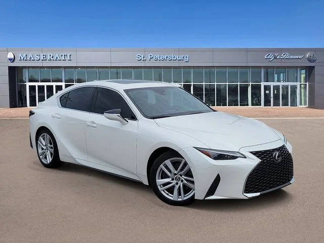 2023 Lexus IS IS 300 RWD photo
