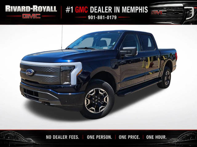 2023 Ford F-150 Lightning XLT AWD photo