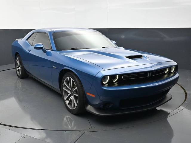 2023 Dodge Challenger R/T RWD photo