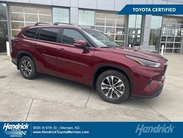 2023 Toyota Highlander XLE FWD photo