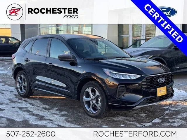 2023 Ford Escape ST-Line AWD photo