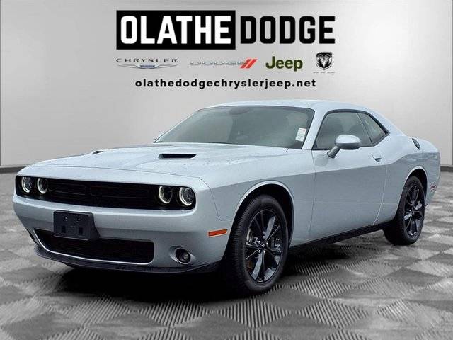 2023 Dodge Challenger SXT AWD photo