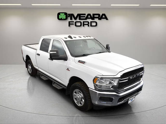 2023 Ram 3500 Tradesman 4WD photo