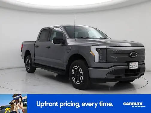 2023 Ford F-150 Lightning XLT AWD photo